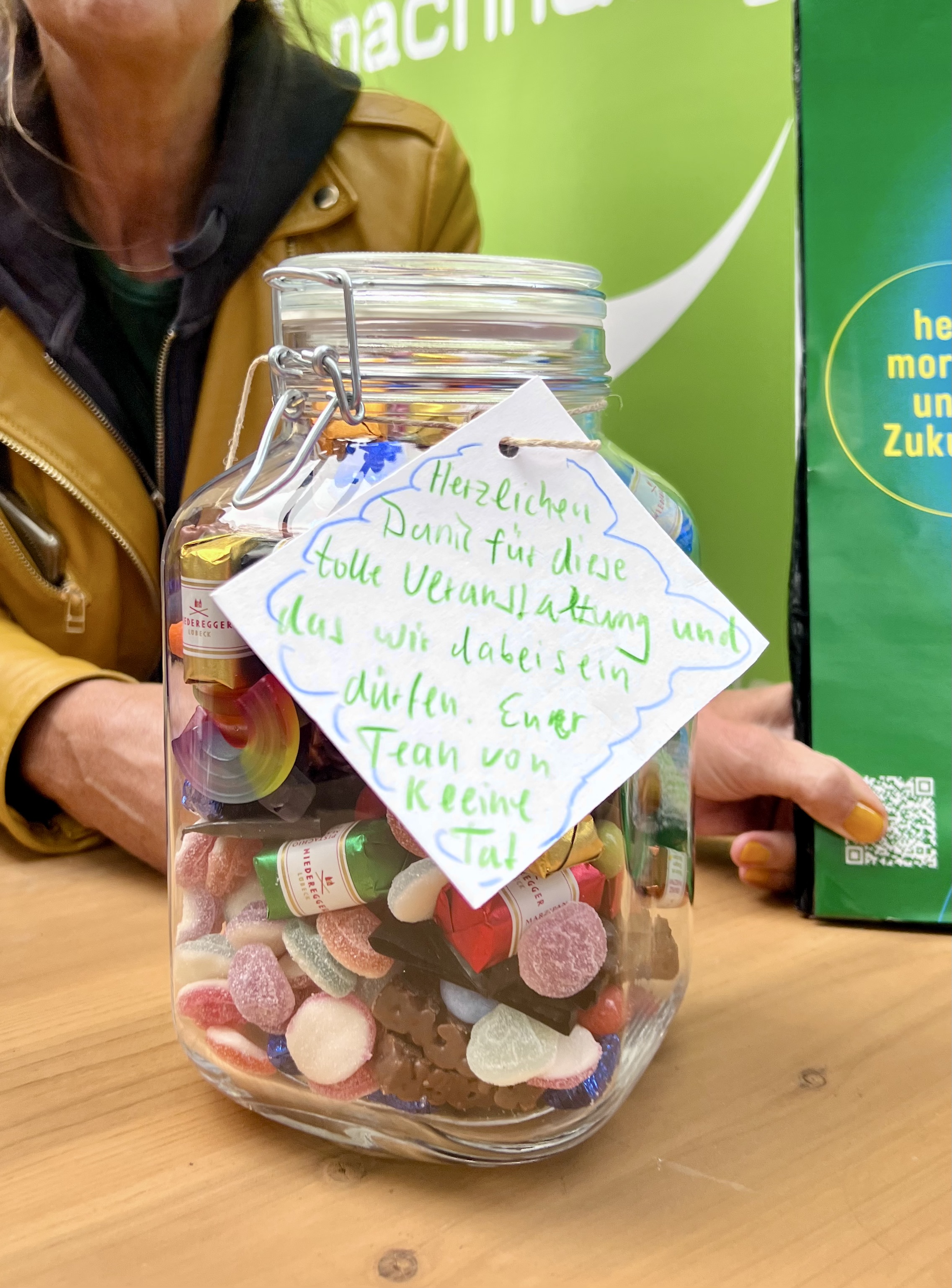 Danke an "Kleine Tat" für die süße Überraschung.